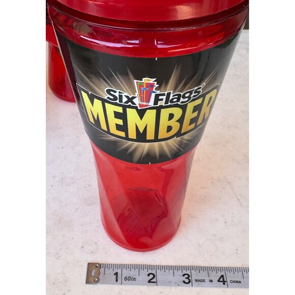 Set of 3 Go Big Go Six Flags Member Red 18-20 oz. Plastic Tumblers w/Top Handle - Picture 8 of 13